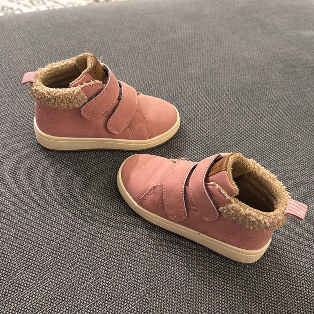 H&M Toddler Boot - Picture 2 of 6